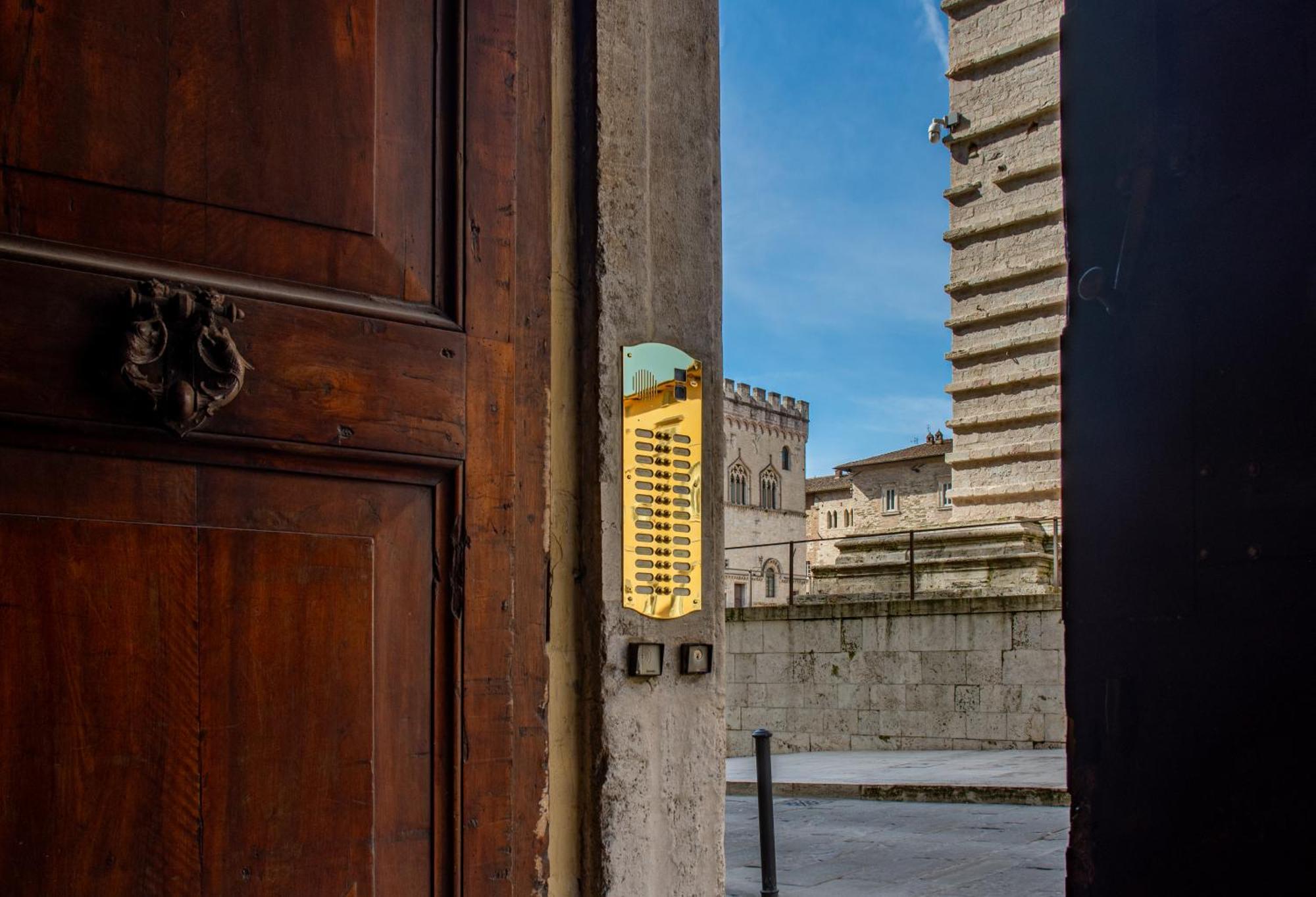 Maggiore Suite - Duomo Di Perugia Περούτζια Εξωτερικό φωτογραφία